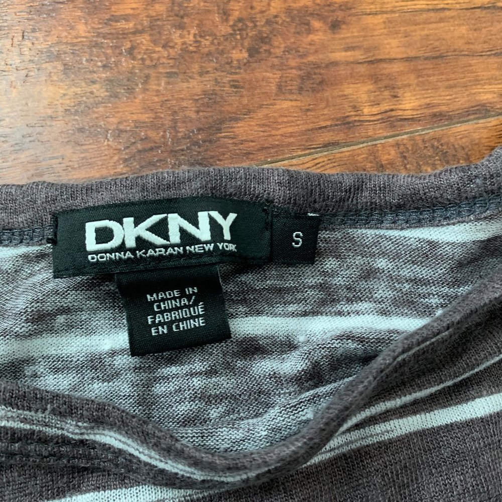 vintage DKNY long sleeve